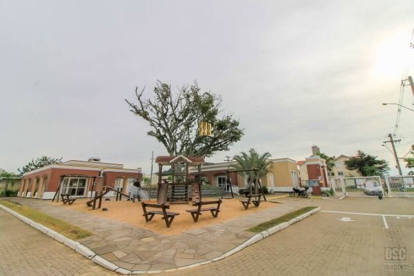 Casa de Condomínio 2 dormitórios no bairro Hípica