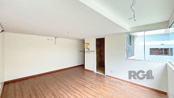 Casa Condominio em Porto Alegre, no bairro Hípica, com 3 dormitório(s), à venda.