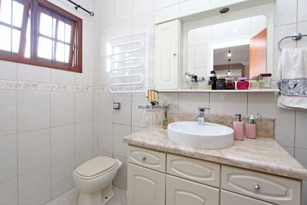 Casa para Venda - 360m², 3 dormitórios, sendo 1 suites, 4 vagas - Portal do Guarujá