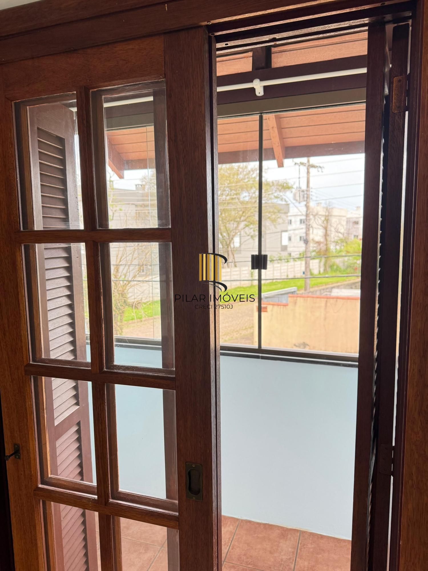 No bairro Serraria, casa em condomínio com 3 dormitórios