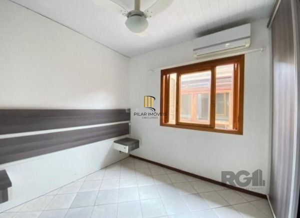 Casa 2 dormitórios no bairro Hípica