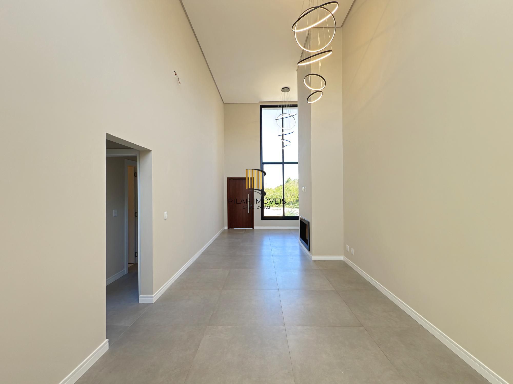 Residência  com 3 suítes no Lagos de Nova Ipanema