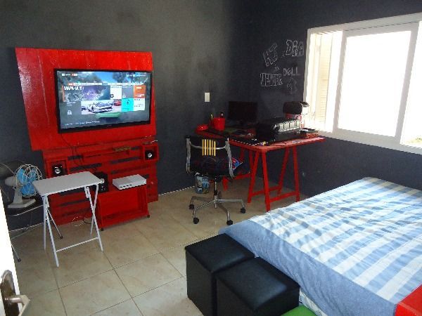 Casa Condominio para Venda - 235m², 3 dormitórios, sendo 1 suites, 2 vagas - Guarujá