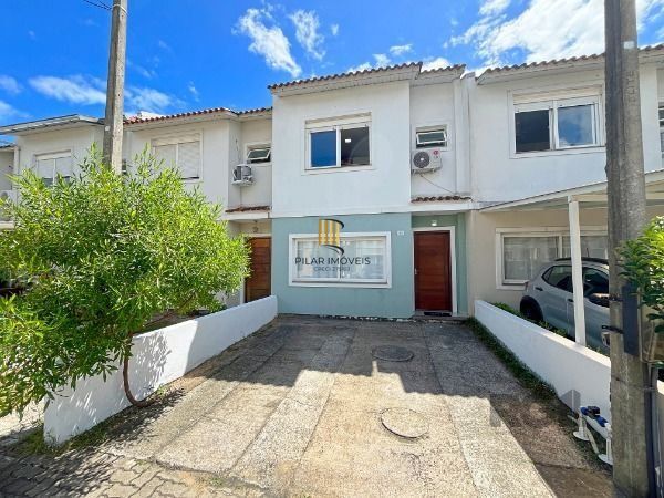 Casa 3 dormitórios no bairro Hípica