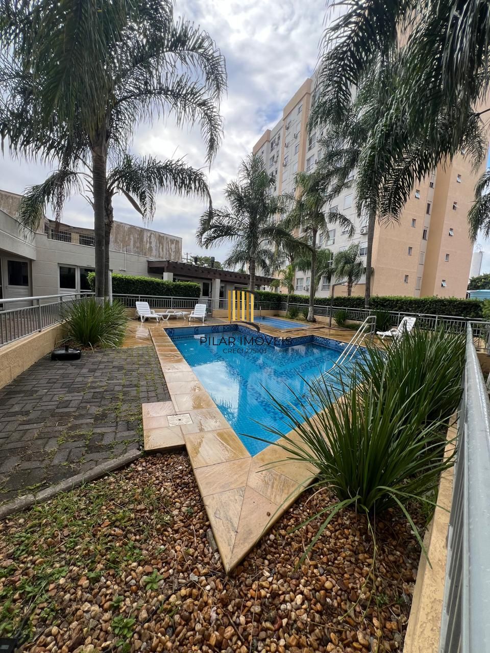 Apartamento 2 dormitórios no bairro Cavalhada