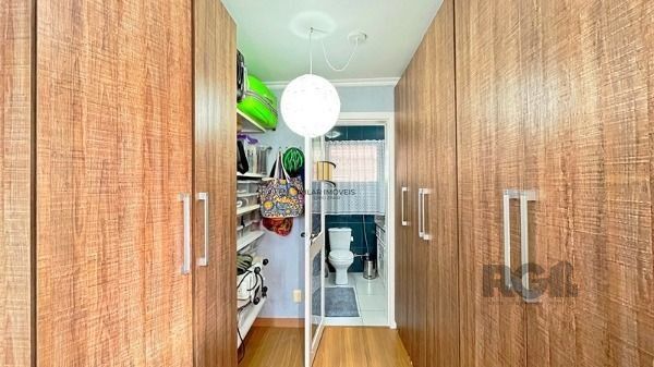 Casa Condominio em Porto Alegre, no bairro Santa Tereza, com 3 dormitório(s), e 3 banheiros, à venda.