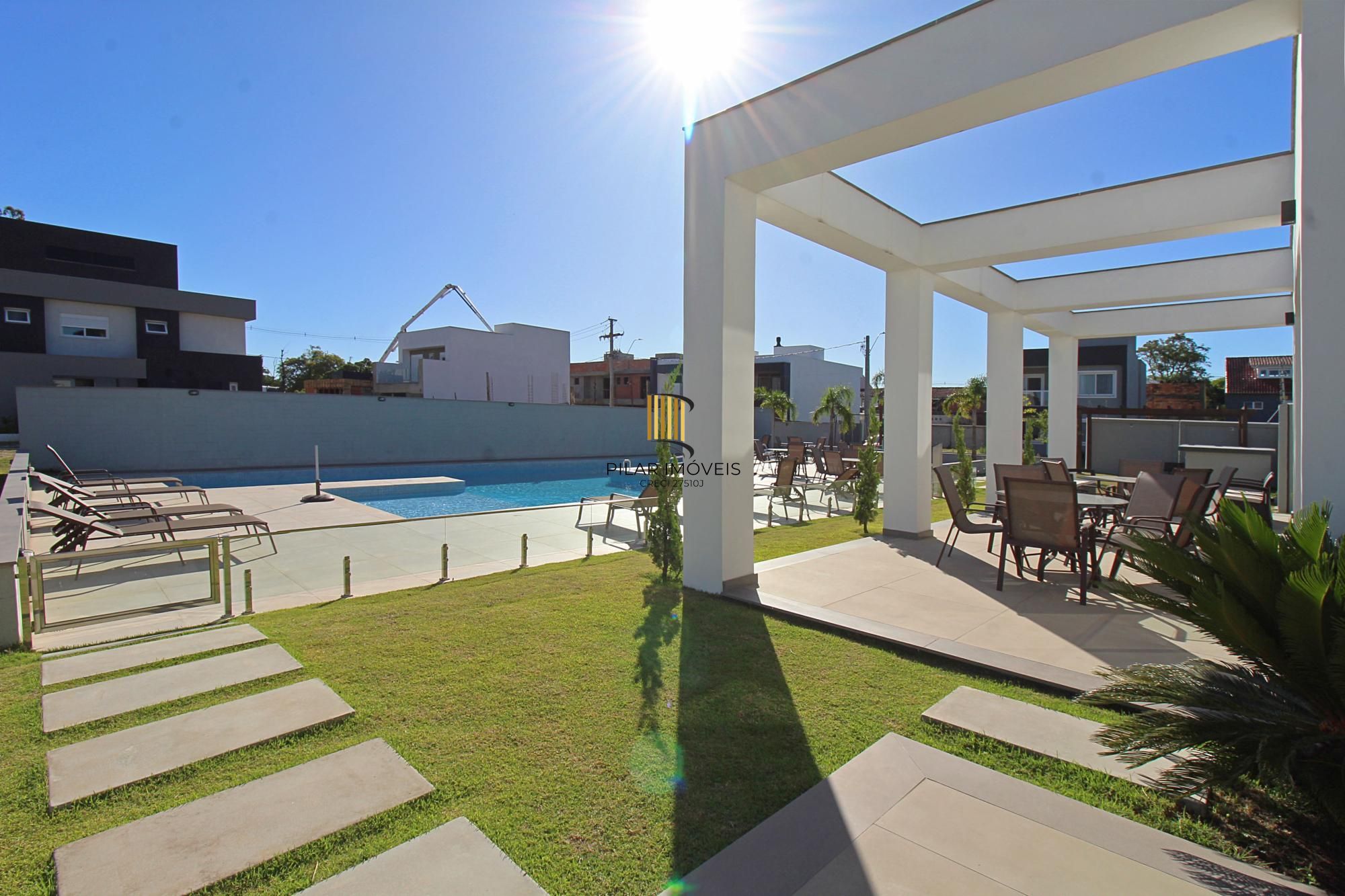 Casa Condominio em Porto Alegre, no bairro Ipanema, com 3 dormitório(s), e 3 banheiros, à venda.