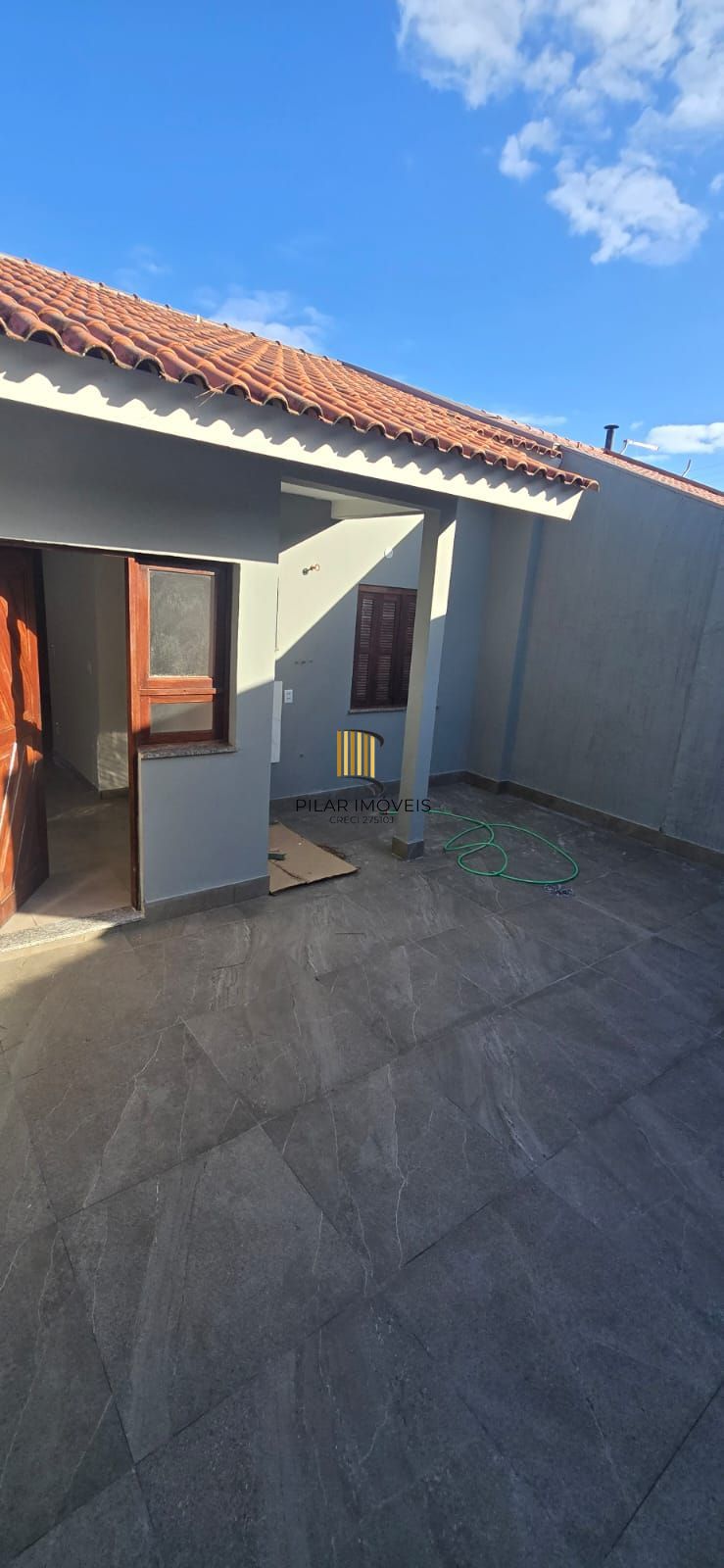 No bairro Hípica residência térrea com 2 dormitórios