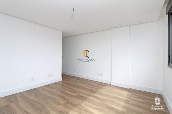 Apartamento para Venda - 120m², 3 dormitórios, 2 vagas - Tristeza