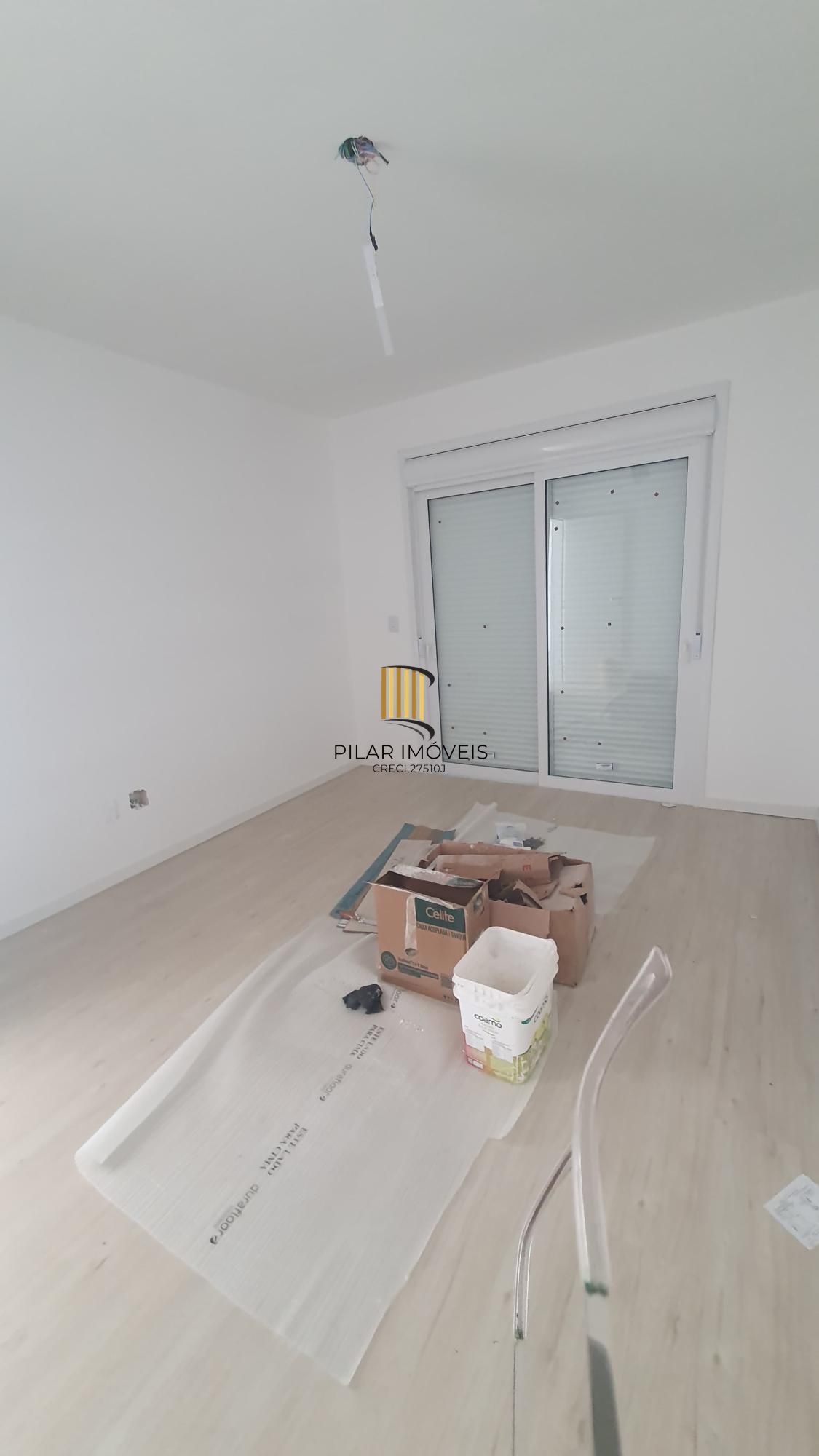 Casa de Condomínio 3 dormitórios no bairro Campo Novo