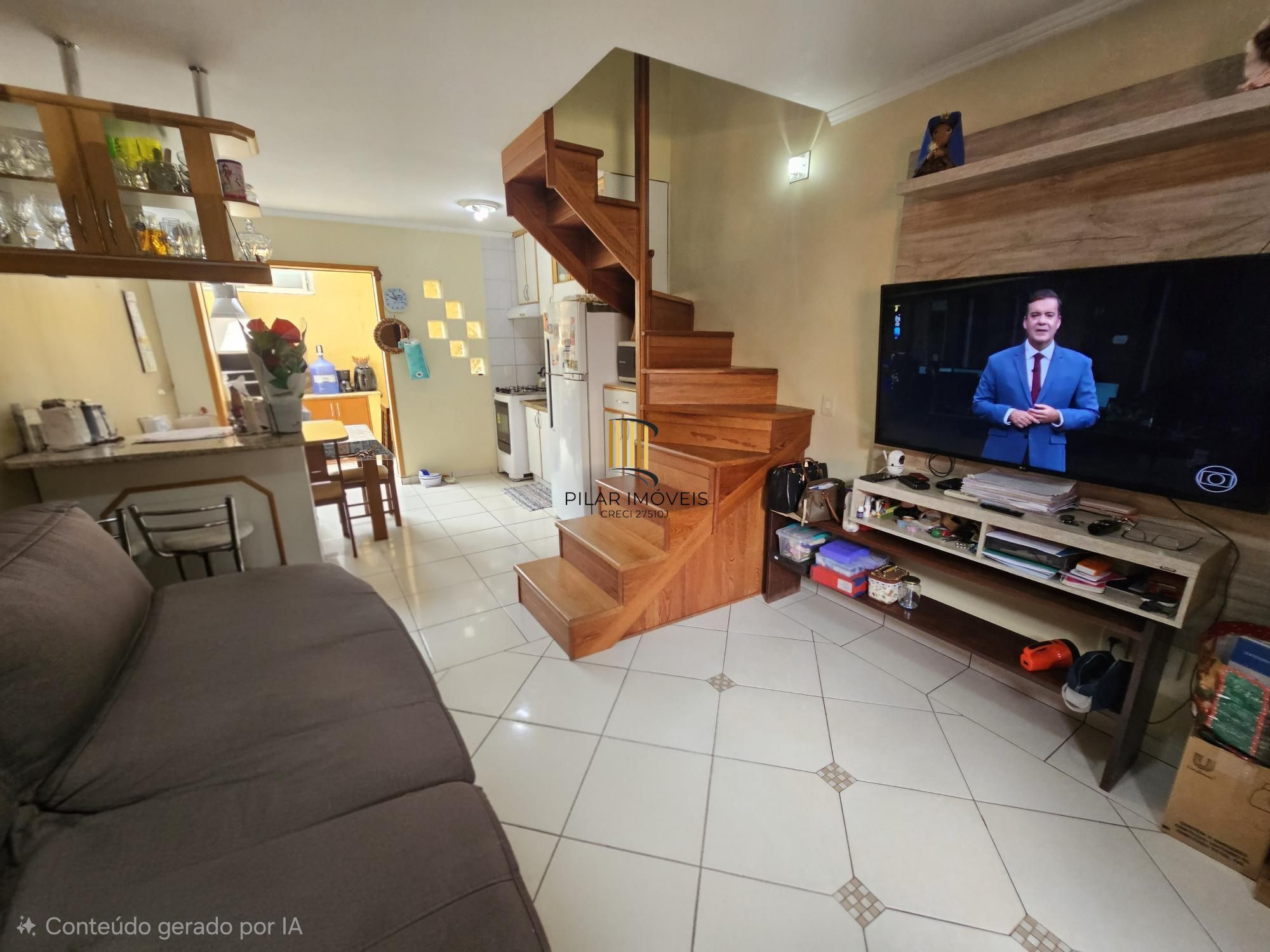 Casa 3 dormitórios em condomínio no bairro Camaquã, a 50 mts da Otto Niemayer.