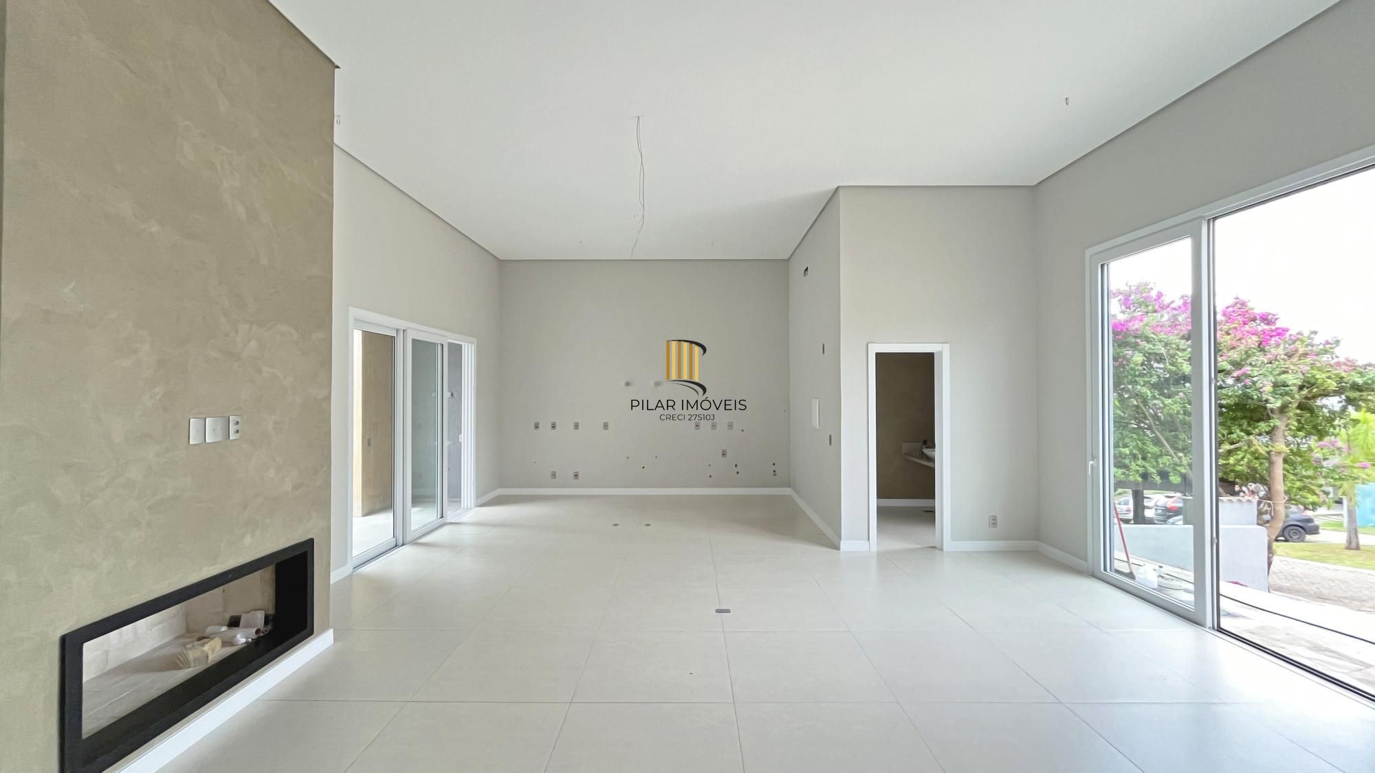 Casa Condominio em Porto Alegre, no bairro Hípica, com 3 dormitório(s), e 3 banheiros, à venda.