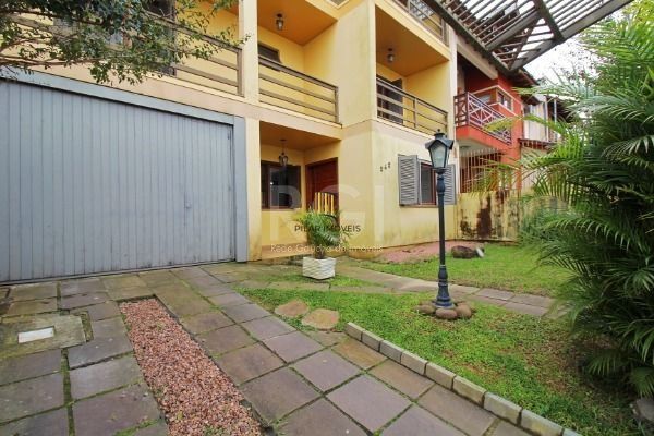 Casa para Venda - 359.89m², 5 dormitórios, sendo 3 suites, Espirito Santo