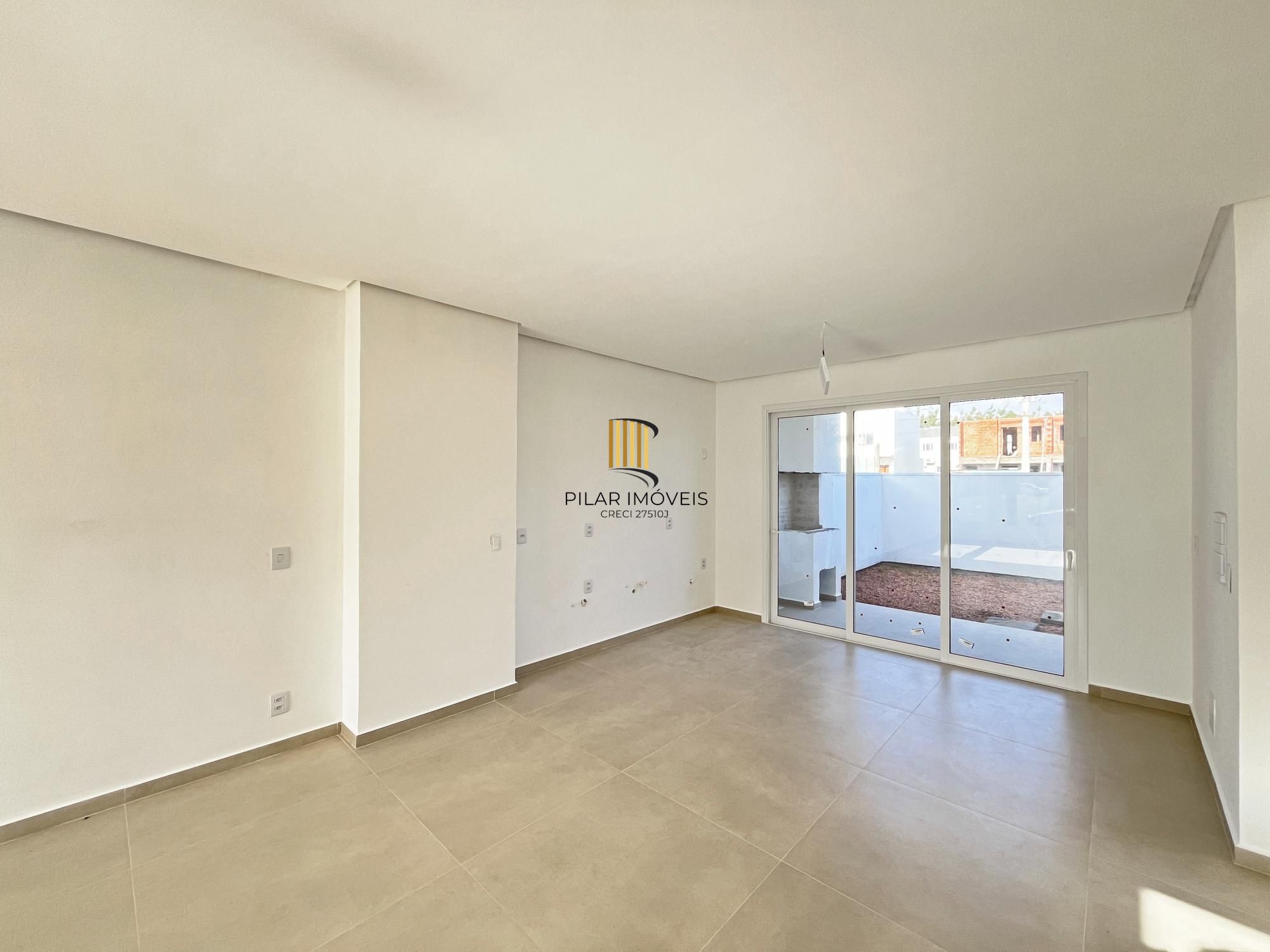 Casa de Condomínio 3 dormitórios no bairro Campo Novo