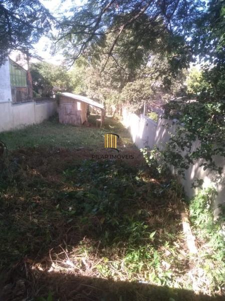 Terreno em Porto Alegre, no bairro Espírito Santo, à venda.