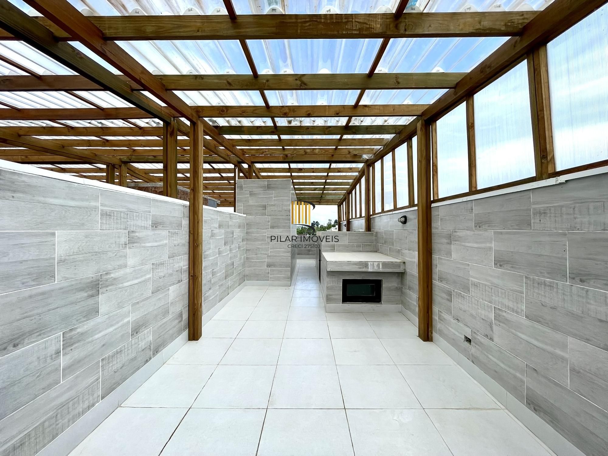 Casa 2 dormitórios no bairro Hípica