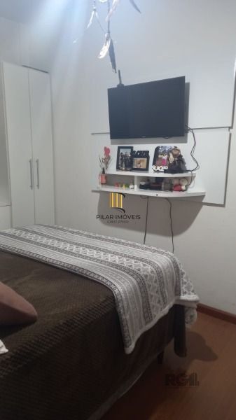 Apartamento em Porto Alegre, no bairro Cristal, com 1 dormitório(s), e 1 banheiros, à venda.