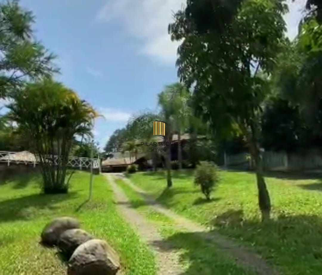 Sitio Urbano zona sul de Porto Alegre com 10.480m² - grande potencial de valorizaçao