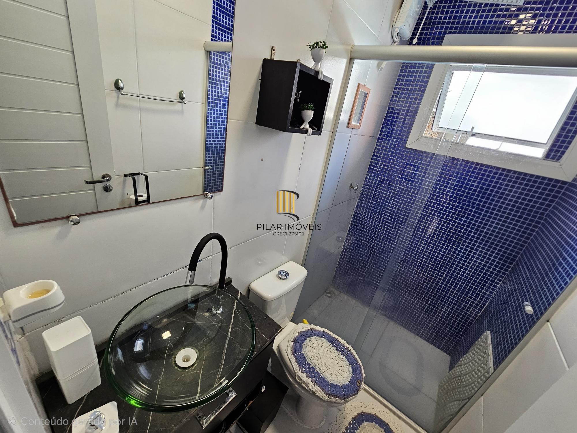 Casa com piscina e salão de festas na Rua Capitão Pedroso bairro Restinga zona sul de Porto Alegre !