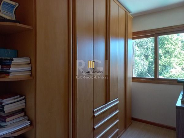 Casa para Venda - 200m², 4 dormitórios, sendo 1 suites, 4 vagas - Ipanema