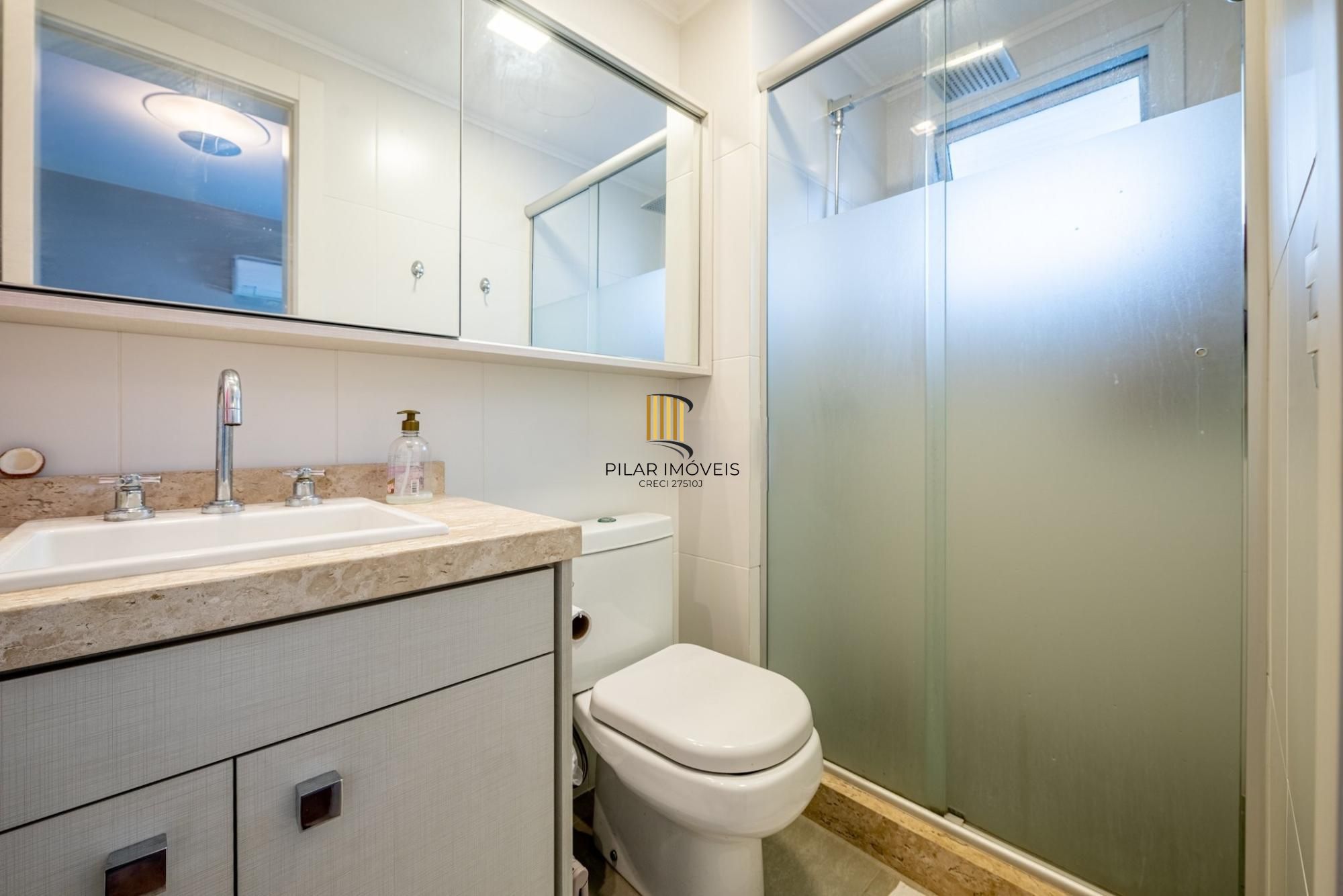 Apartamento Garden com 3 dormitórios e 3 vagas, no coração do Menino Deus!