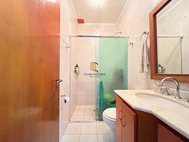 Casa 3 dormitórios no bairro Ipanema