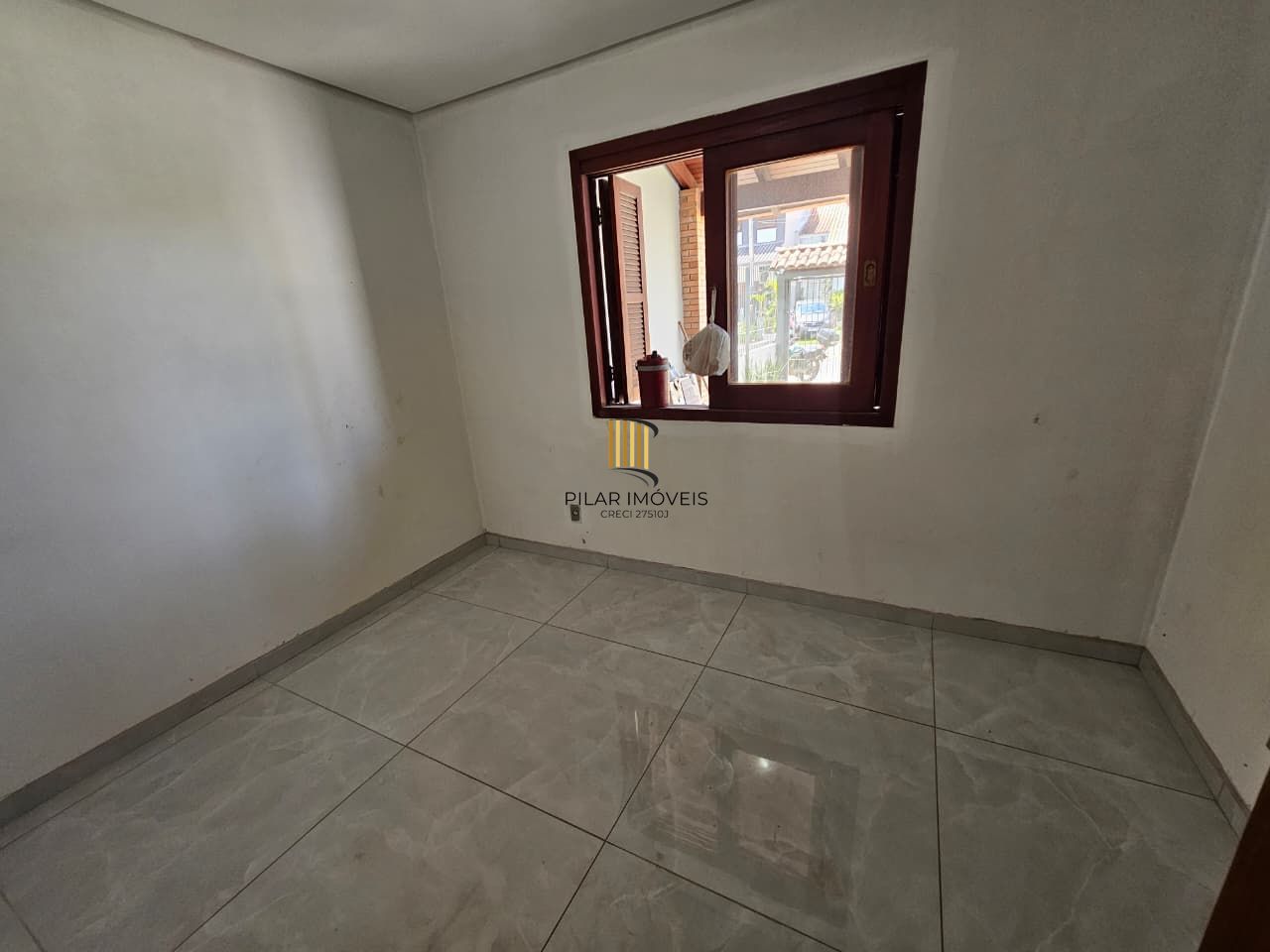 Casa 3 dormitórios no bairro Hípica