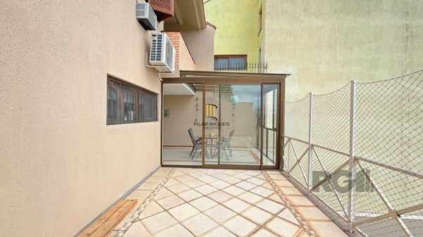 Casa 3 dormitórios no bairro Nonoai