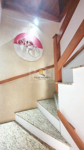 Casa Condominio para Venda - 221m², 3 dormitórios, sendo 1 suites, 3 vagas - Hípica