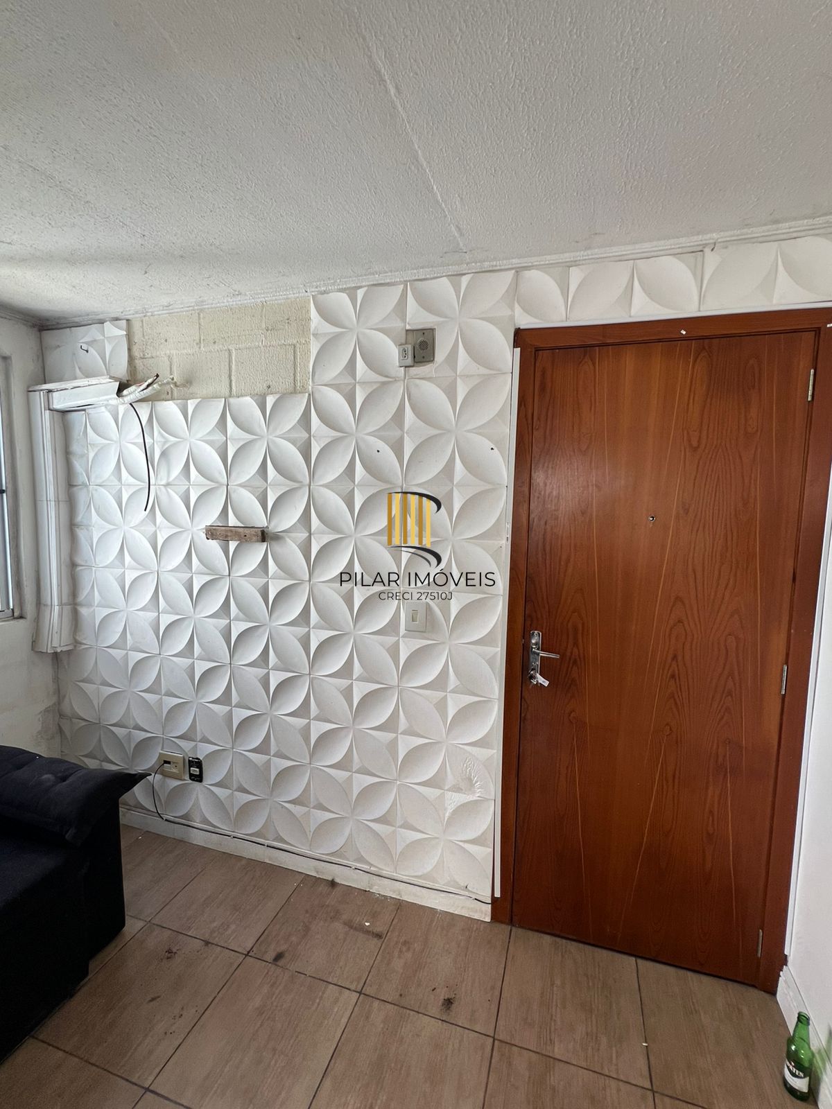 Apartamento de 2 dormitórios à venda bairro campo novo