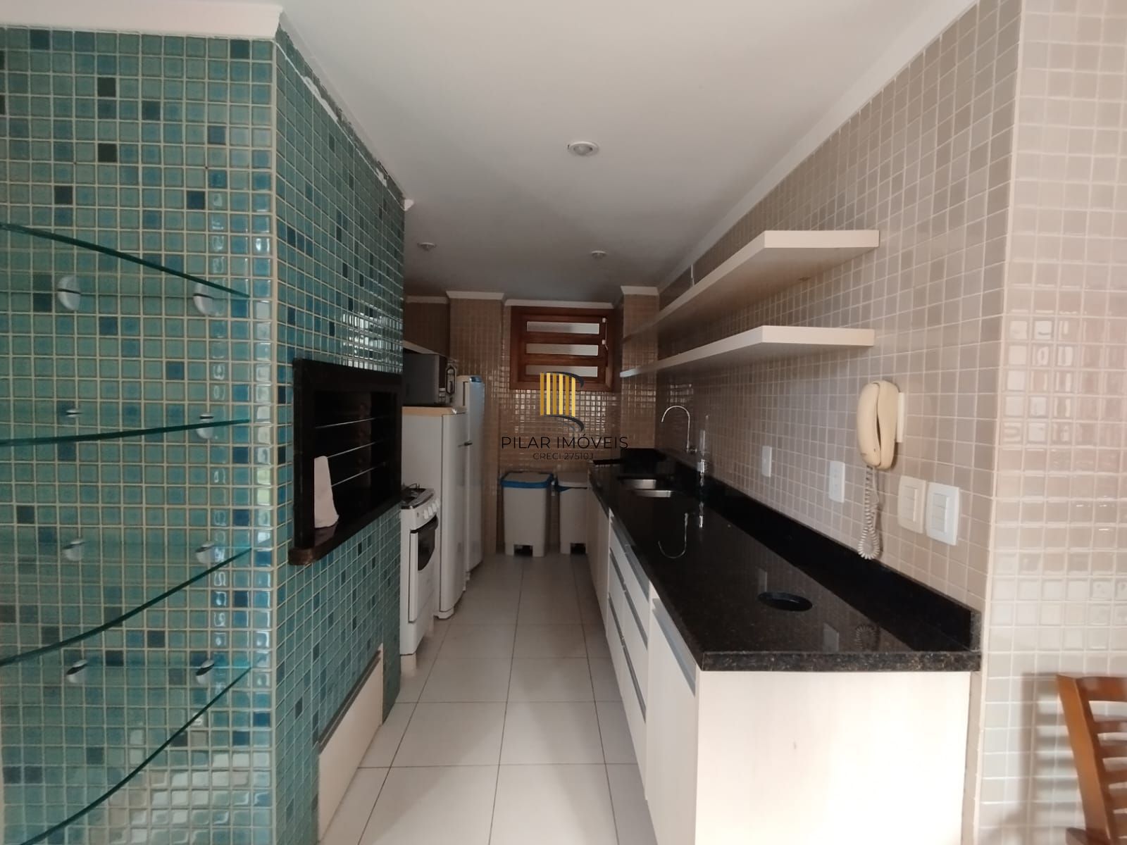 Apartamento com 3 dormitórios á venda no Bairro Tristeza.