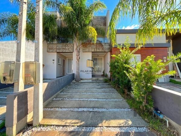 Casa em Porto Alegre, no bairro Hípica, com 2 dormitório(s), à venda.