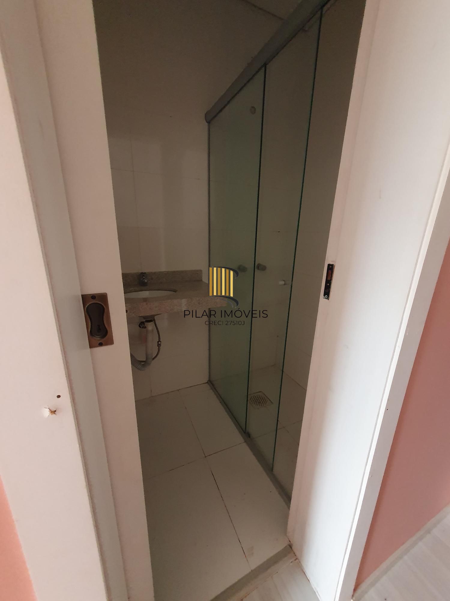 sobrado 2 suites no Condominio Residencial Jardins do Prado