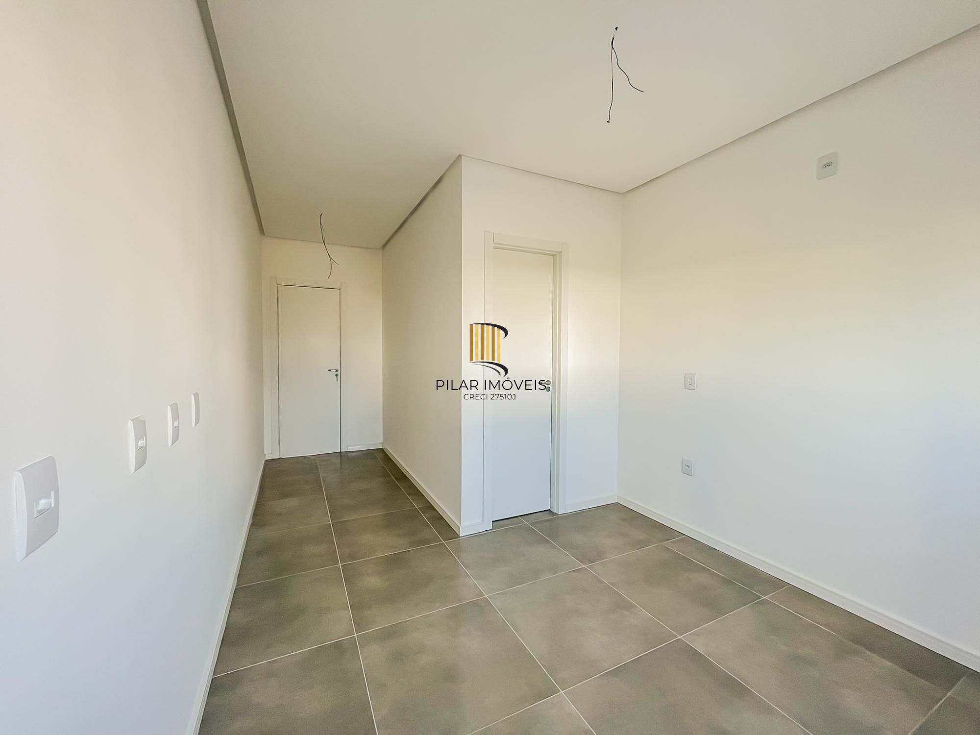 Casa Condominio em Porto Alegre, no bairro Hípica, com 3 dormitório(s)