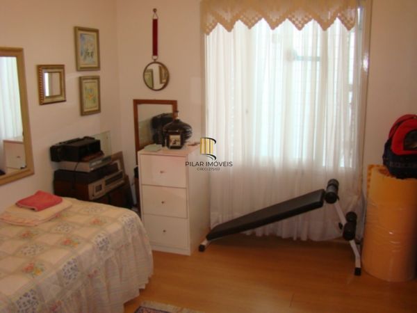 Casa para Venda - 181m², 3 dormitórios, sendo 1 suites, 2 vagas - Ipanema