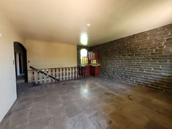 Casa em Santa Maria, no bairro São José, com 4 dormitório(s), e 4 banheiros, à venda.