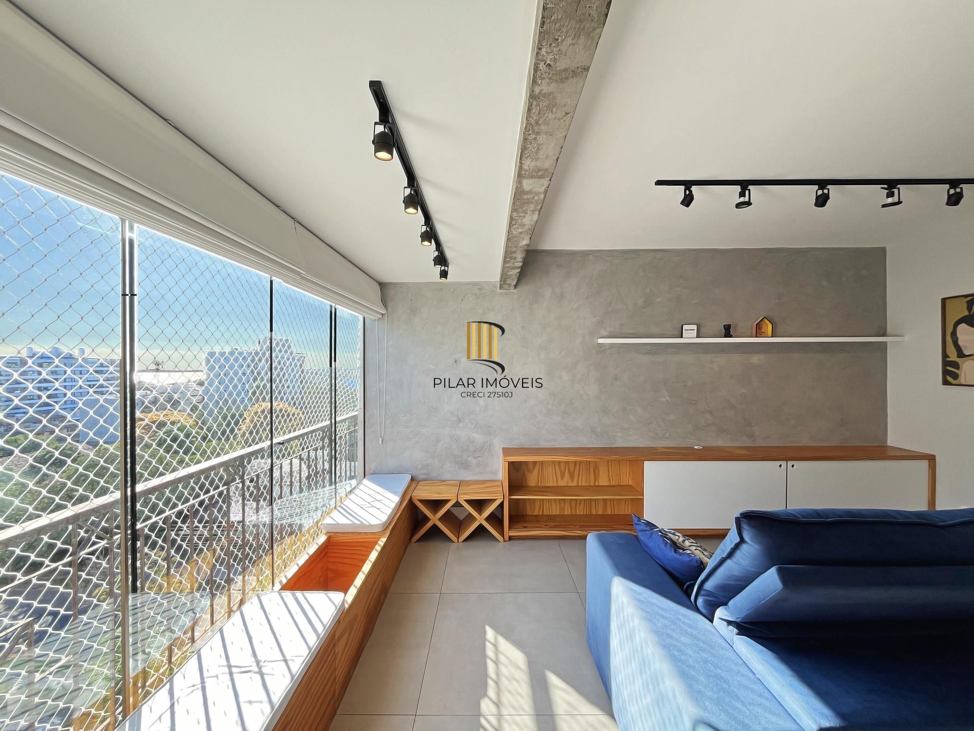Excelente apartamento com 3 dormitório com 1 suíte á venda no bairro Tristeza.