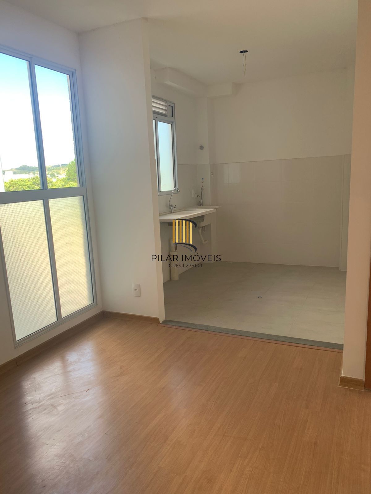 Apartamento 2 dormitórios no bairro Restinga