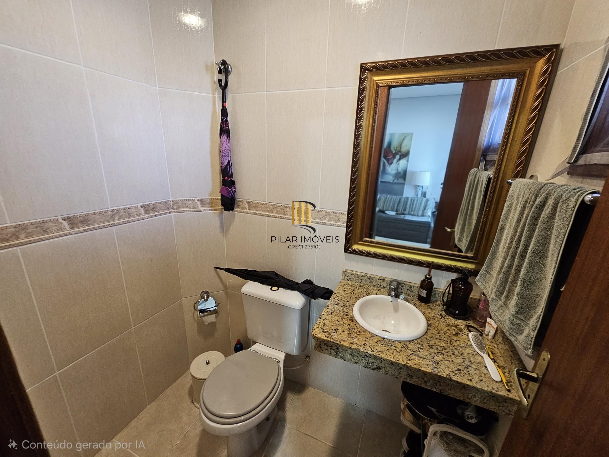 Casa 3 dormitórios com 180,00m² de área construída no Hipica Boulevard, próximo Escola Cesi e Desco Atacado !