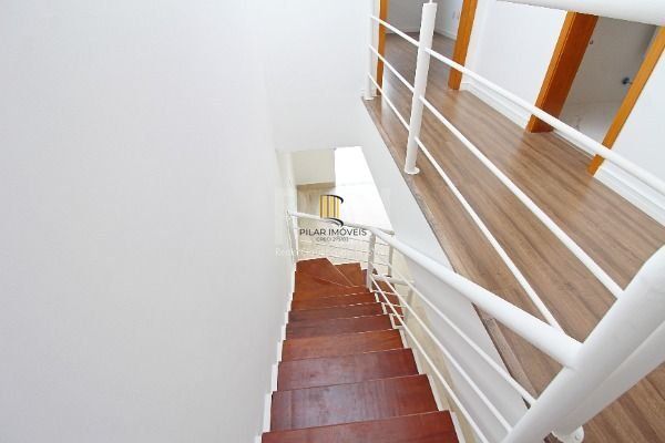 Casa para Venda - 120m², 3 dormitórios, sendo 1 suites, 2 vagas - Hípica