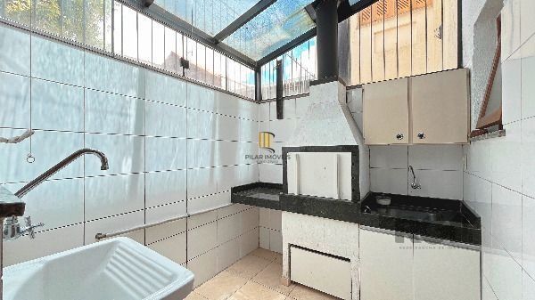 Casa Condominio em Porto Alegre, no bairro Coronel Aparício Borges, com 2 dormitório(s), e 2 banheiros, à venda.