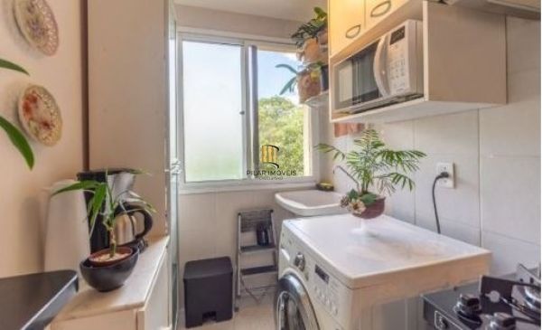 Apartamento em Porto Alegre, no bairro Santo Antônio, com 3 dormitório(s), e 3 banheiros, à venda.