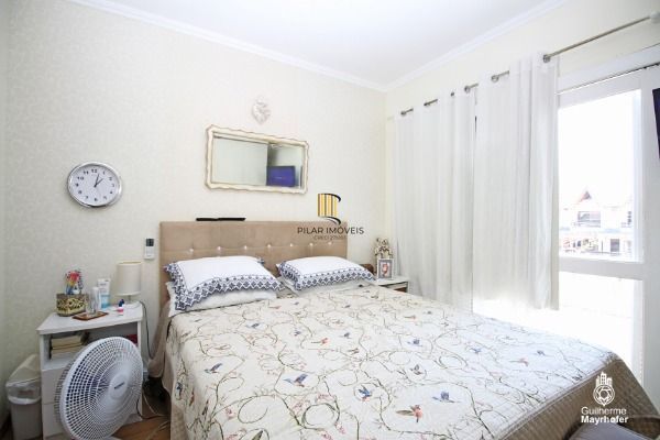 Casa para Venda - 78m², 3 dormitórios, sendo 1 suites, 2 vagas - Guarujá