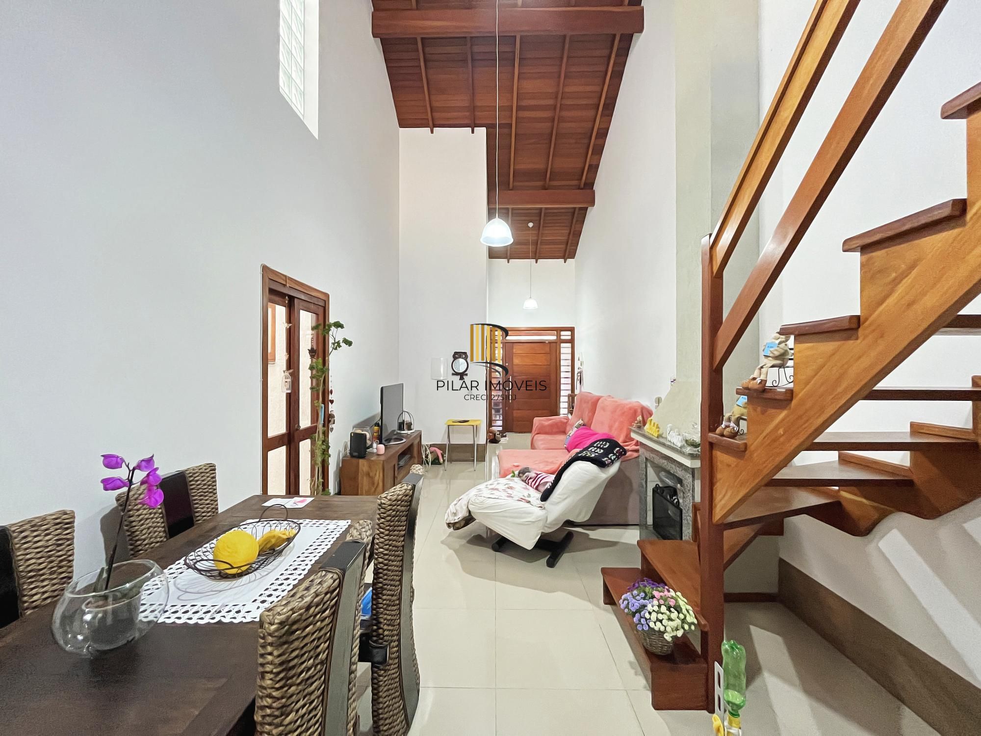 Casa  3 dormitórios, sendo 2 suites no Residencial Hipica Boulevard - zona sul de Porto Alegre.