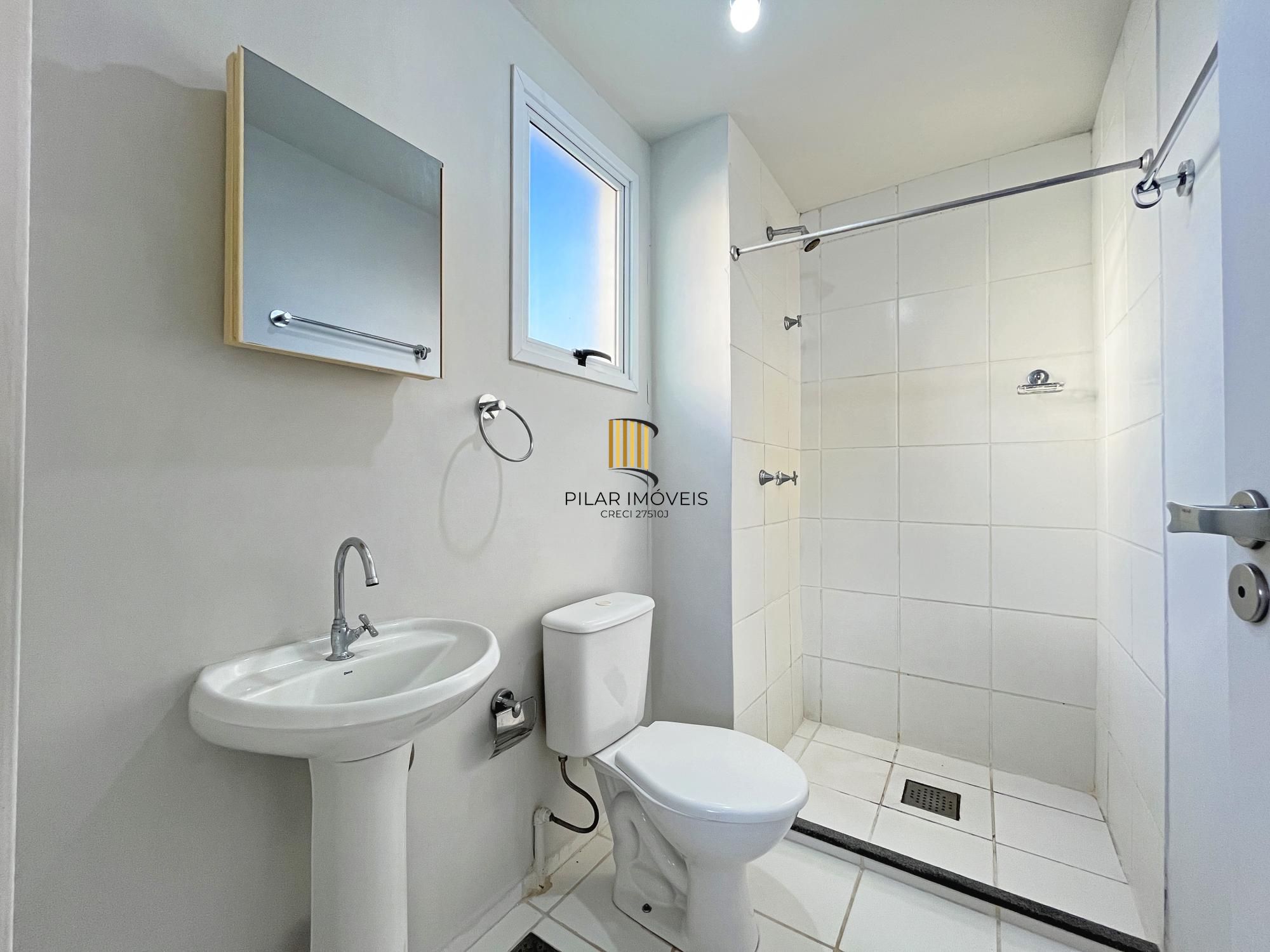 Apartamento 3 dormitórios no bairro Camaquã