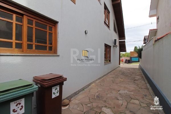 Casa de Condomínio 3 dormitórios no bairro Hípica