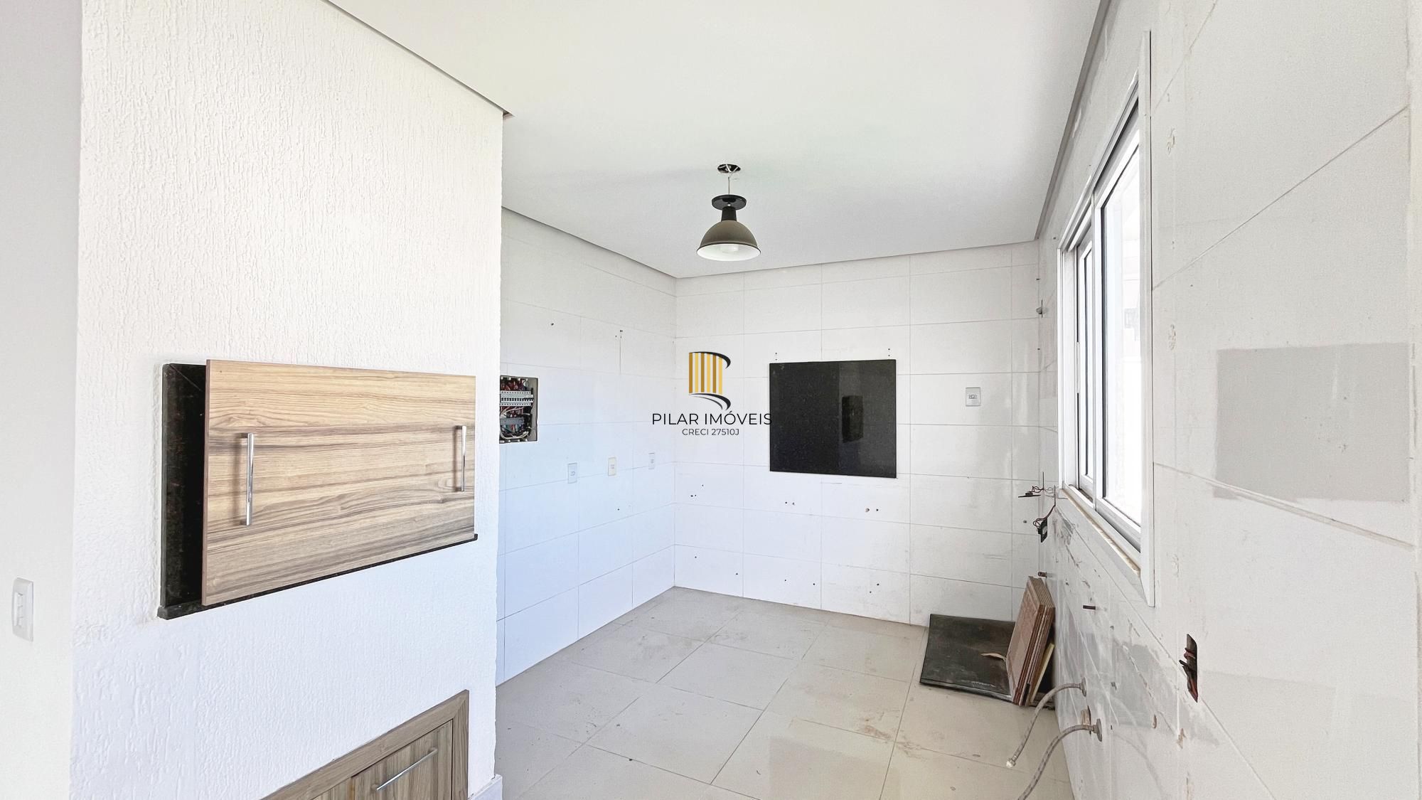 Casa de Condomínio 3 dormitórios no bairro Hípica
