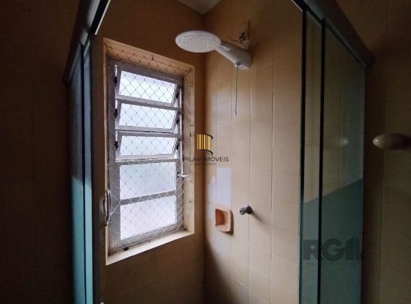 Apartamento em Porto Alegre, no bairro Vila Conceição, com 1 dormitório(s), e 1 banheiros, à venda.