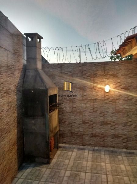 Casa para Venda - 80.24m², 2 dormitórios, 1 vaga - Restinga