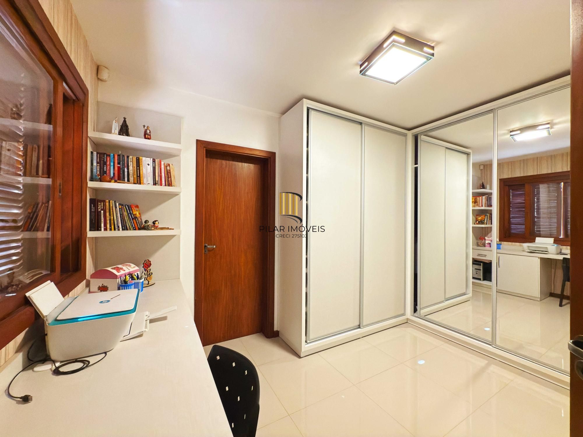 Casa 3 dormitórios no bairro Santa Tereza